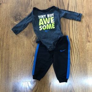 Infant Nike Set
